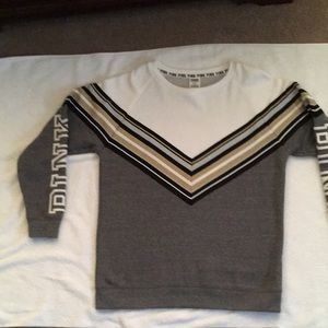 Like new sweat shirt